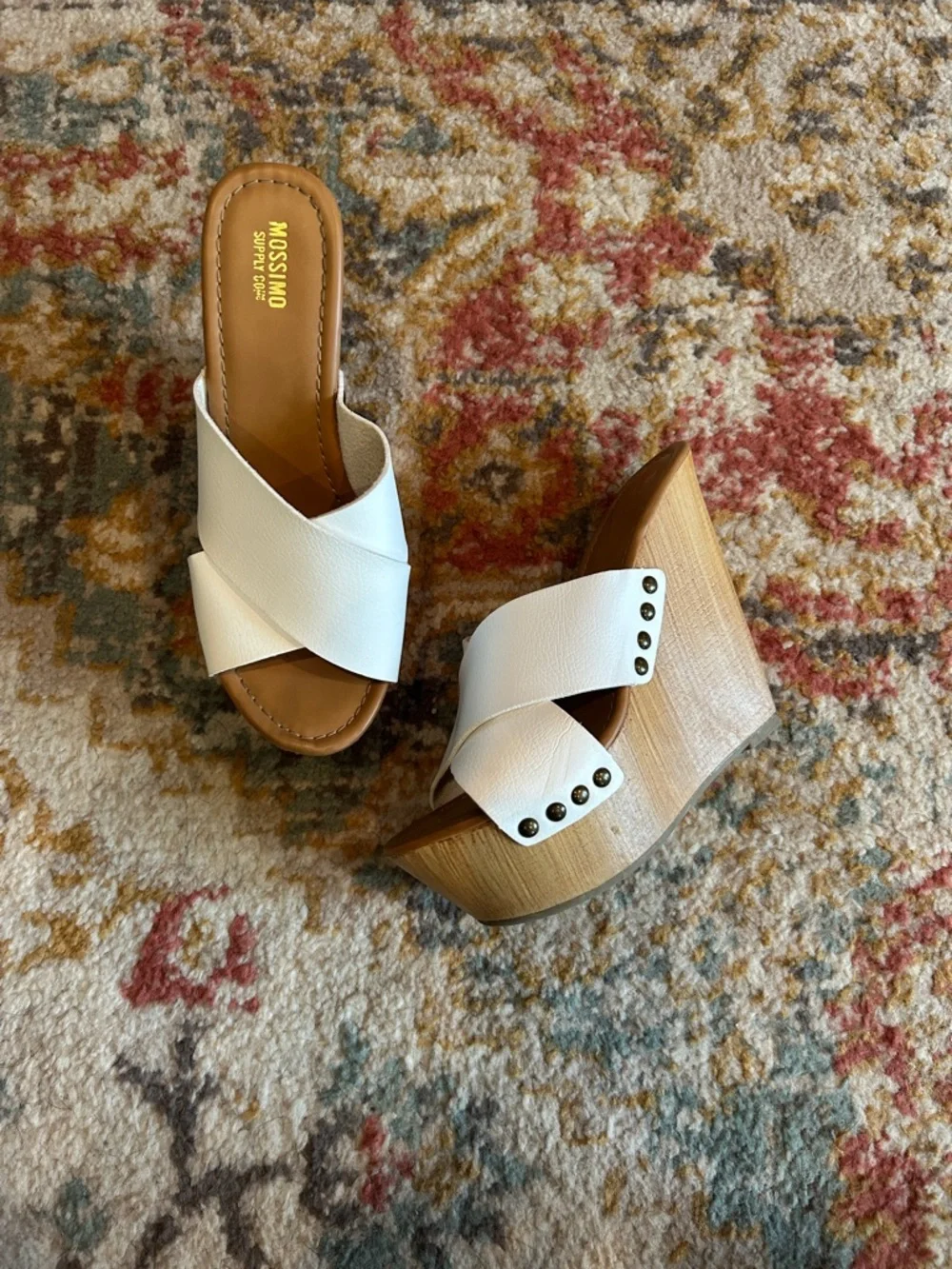 Mossimo Supply Co. White Crossband Wood-Look Wedges - Picture 1 of 2